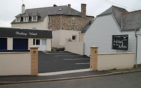 Hotel De La Mer